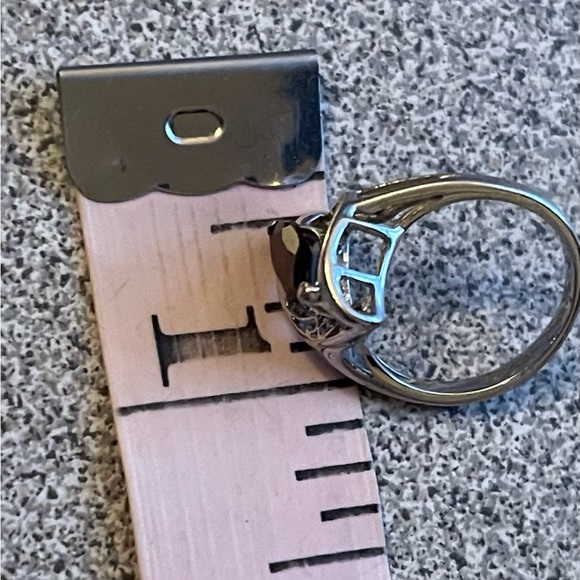 Avon Sterling Silver January Garnet Ring Size 5 - Picture 15 of 15